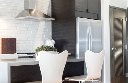 Arts District Apartment | Spacious Loft, 2 Blocks from Broadway! (Loft 302)