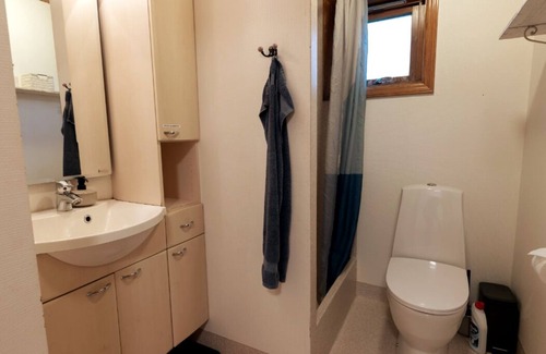 Sorvagur Bed & Breakfast | Spacious & Luxurious Room Near Vágar FAE Airport
