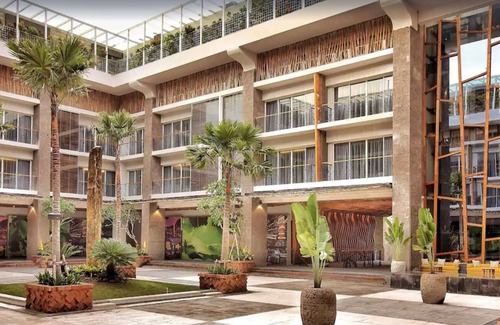 North Legian Apartment | Spacious Modern Suite with Free Minibar Items (T Sand Suite34)