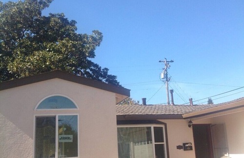 West San Jose House | Spacious newly remodeled single family house in convenient quite location of WSJ