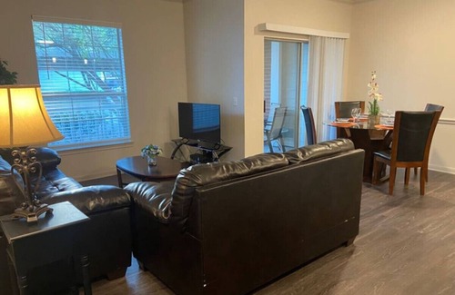 College Park Apartment | Spacious one bed/one bath apartment in The Woodlands, TX