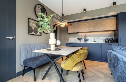 Delft Apartment | Spacious one-room apartment in Delft