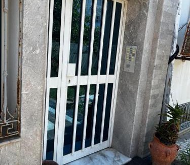 Sqanes Apartment | Spacious & Peaceful 2 Bedroom Apartment 200m from Beach Monastir