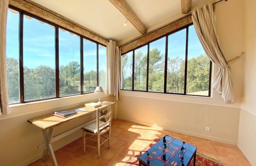 Goult Villa | Spacious, peaceful villa in 1 hectare grounds near Gordes