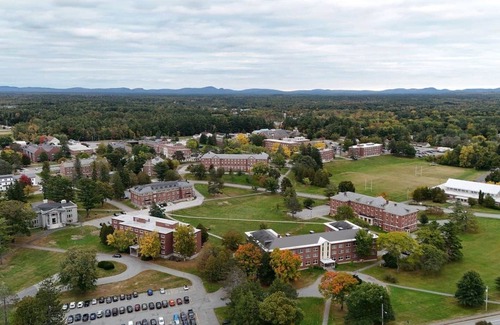 Orono House | Spacious Renovated Home in Orono, Next to UMaine