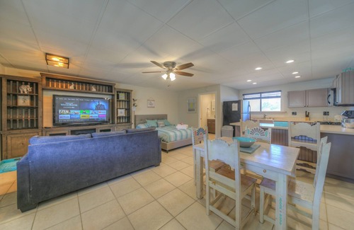 Temecula Apartment | Spacious Studio with Full Kitchen on Ranch