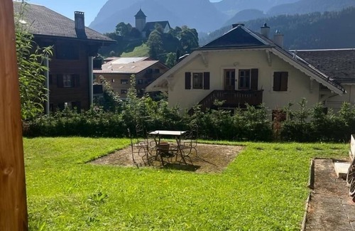 Chateau-d'Oex Apartment | Spacious Three Bedroom Apartment With Stunning Views