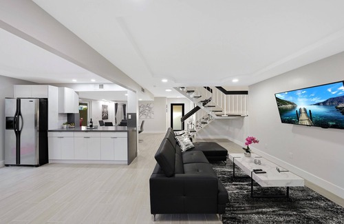 Ludlam House | Spacious Updated home with Office by PMI