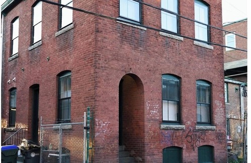 Providence Apartment | Spacious & Vibrant Two Level Artist's Loft/1 bed/2 bath