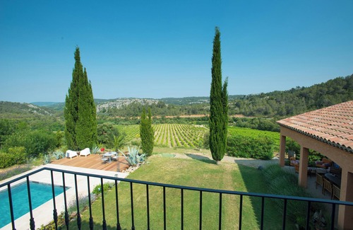 Saint-Chinian Villa | Spacious villa with views, between Saint-Chinian and Assignan.