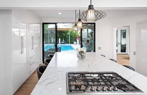 Holmby Hills Villa | Spacious villa with 8 bedrooms and WiFi, fitness room in wonderful Los Angeles