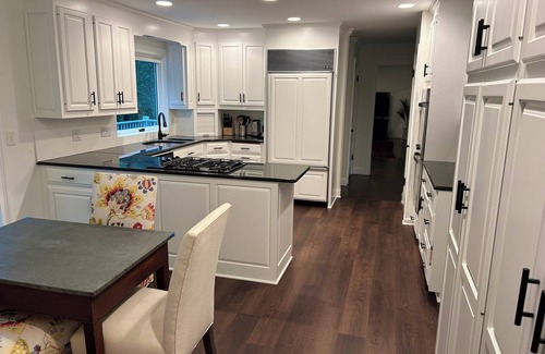 Westport House | Spacious Westport countryside retreat. Close to beach, downtown, golf and train