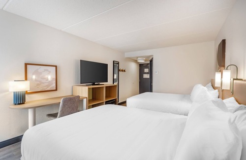College Park Hotel | Spark by Hilton Atlanta Airport South College Park