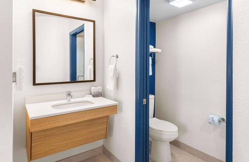 Augusta Hotel | Spark by Hilton Augusta