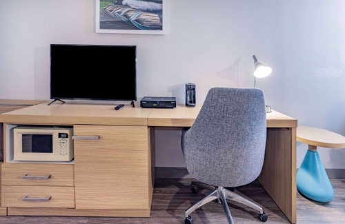 Fishkill Hotel | Spark by Hilton Fishkill