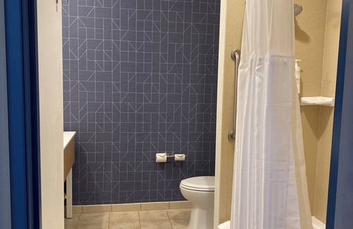 Yucca Valley Hotel | Spark by Hilton Yucca Valley Joshua Tree