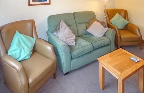 Weymouth House | Sparrows Nest