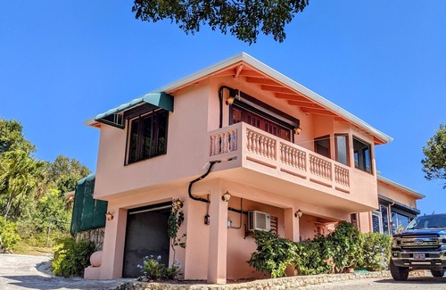 Estate Grange House | Spectacular Hilltop Home
