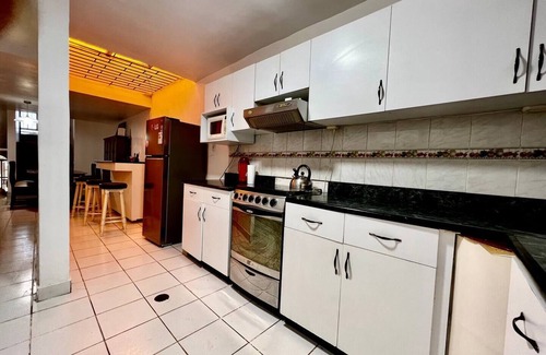 Pimentel House | Spectacular Home, Few Steps from the Oceann