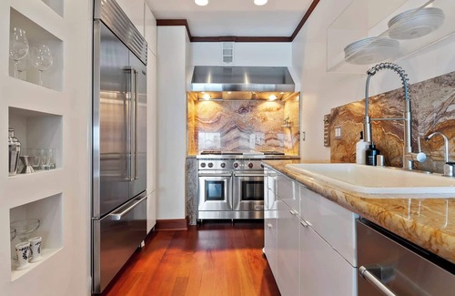 Eastern Malibu Condo | SPECTACULAR MALIBU BEACH FRONT!