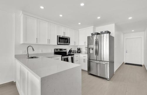 South Padre Island Apartment | Spectacular Ocean-View Condo in Beachfront Resort, Heated Pool