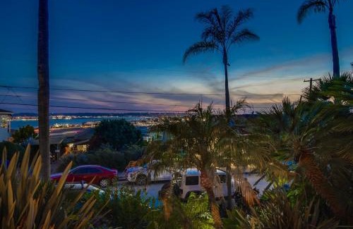 Middletown House | Spectacular Seaview Oasis -Views Spa Game Room