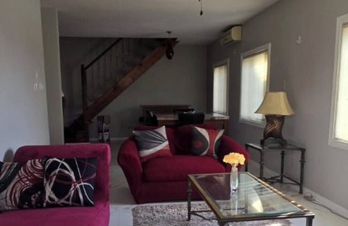 Camperdown Apartment | Spectacular view 3-bedroom Apt. in a gated community with AC, & WiFi, Kingston.