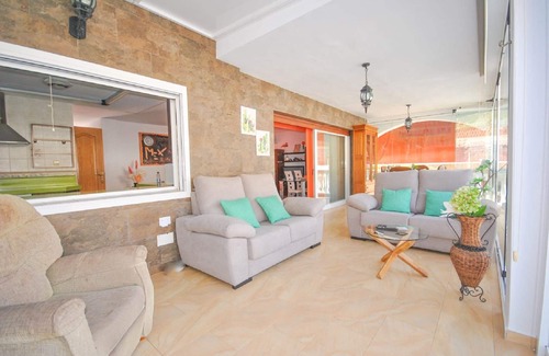 Torrequebrada House | Spectacular Villa 10min walk from the beach with private pool