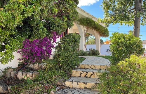 Betera Ski Chalet | Spendide Villa a 20min Valencia & beaches