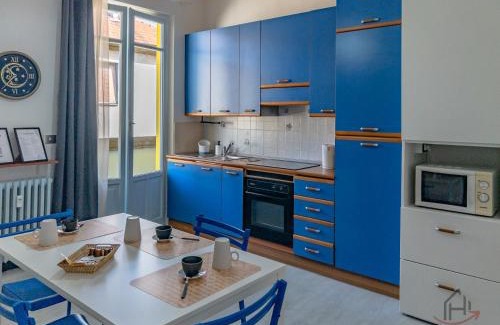 Albisola Superiore Apartment | Spiagge 3 min - stazione 500m - WiFi - Smart TV