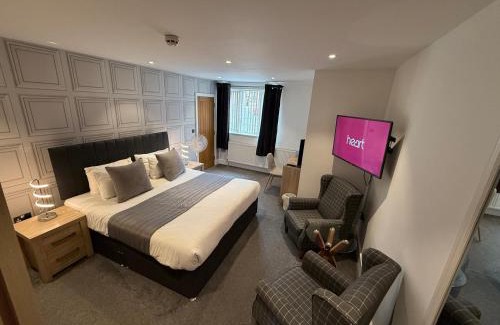 Chesterfield Bed & Breakfast | Spire View at THE GALLEON RESTAURANT