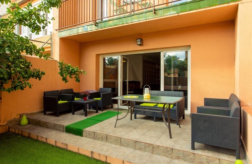 Vallcarca i els Penitents House | Splendid & Superb Park Guell House