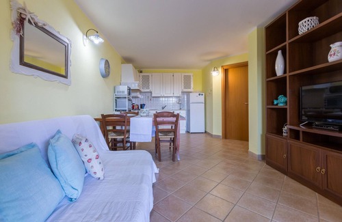 Porto Pino Apartment | Splendid View Porto Pino Hill