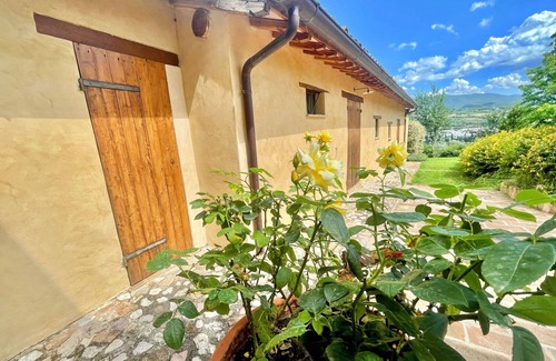 Spoleto Villa | Spoleto Tranquilita Fun and party! Or do yoga in your private studio! Sleeps 20
