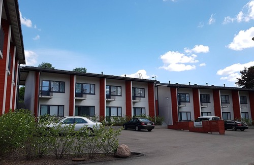 Lantinen District Apartment | Spot Apartments Konala