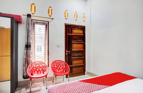 Medan Hotel | Spot ON 93947 Bahagia Guest House