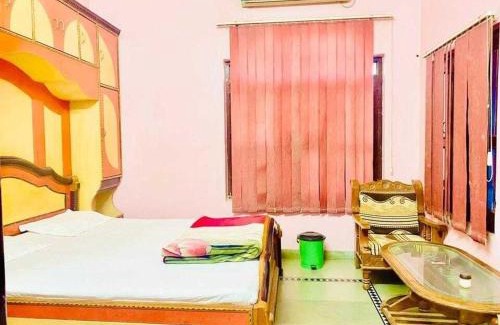 Rajgarh Hotel | SPOT ON Hotel Vinay Plaza & Restaurant