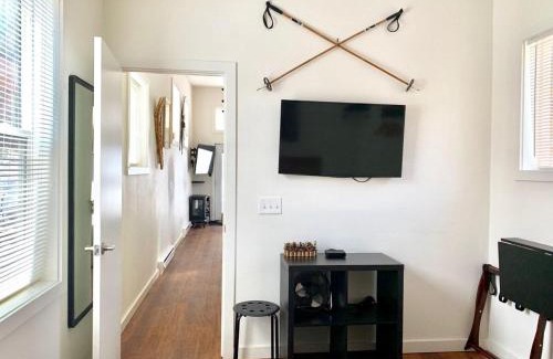 Idaho Springs House | Spring Gulch Cabin at Base Camp