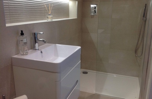 Hawarden Apartment | Springfield Aprtments, Hawarden