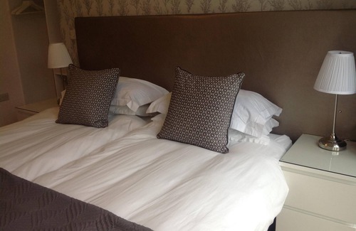 Hawarden Apartment | Springfield Aprtments, Hawarden