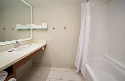 Ridley Park Hotel | SpringHill Suites Philadelphia Airport Ridley Park