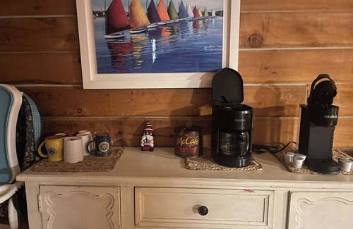 Brier Hill Cottage | St. Lawrence River Modern Log Home