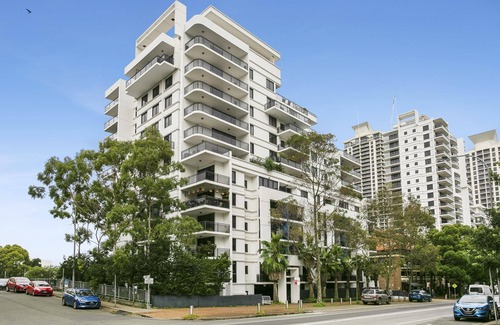 St. Leonards Apartment | St Leonards- HERB8 - Herbert Street - Modern 1BR with Balcony, Parking Pool in St Leonards