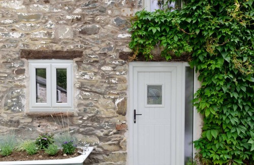 Abergele House | Stabal Bodran in the beautiful Abergele