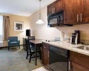 Stafford Hotel | Stafford Suites by IHG
