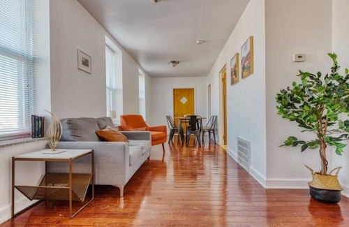 Chinatown Apartment | Stairway | 3BR Apt w W/D, Home Theater