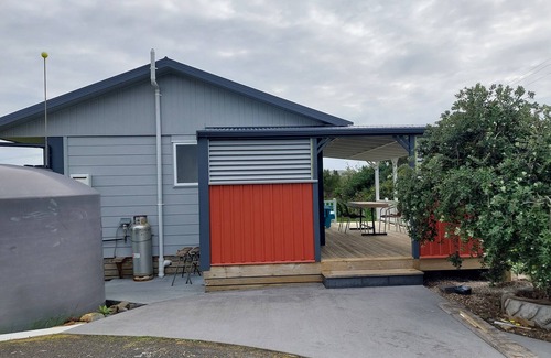 Karkari Peninsula Cottage | Stand alone cottage. Easy 10 minute walk to beach