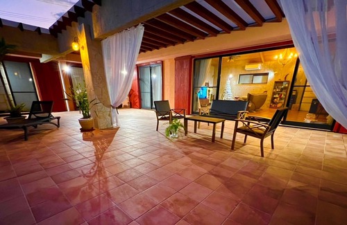 Shiraho Villa | Standard from 2 nights with full-day car rental TOYOTA VOXY 8 Passenger Pool Villa for rent
