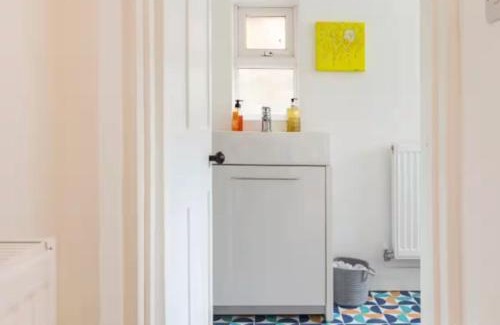 Oxford Apartment | Stanley Road - Gorgeous Modern Flat in Oxford!