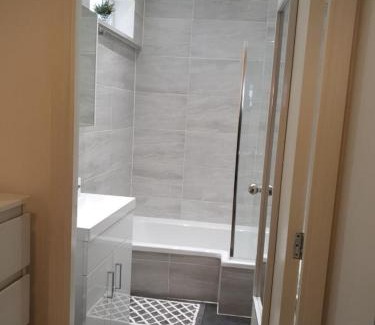 Hendon Apartment | Star London Brent Street Cosy 1-Bed Hideaway